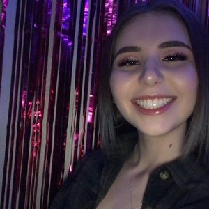 Meet your Posher, Jenna